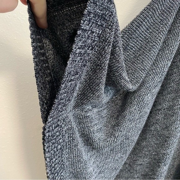 Lululemon Divinity Scarf Wrap Poncho Shawl Boolux Cashmere Grey - Picture 5 of 9
